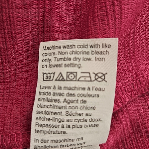 J. Crew Women's Bright Pink Tiered Bell Sleeve Babydoll Top Size Small, Textured - Picture 8 of 8